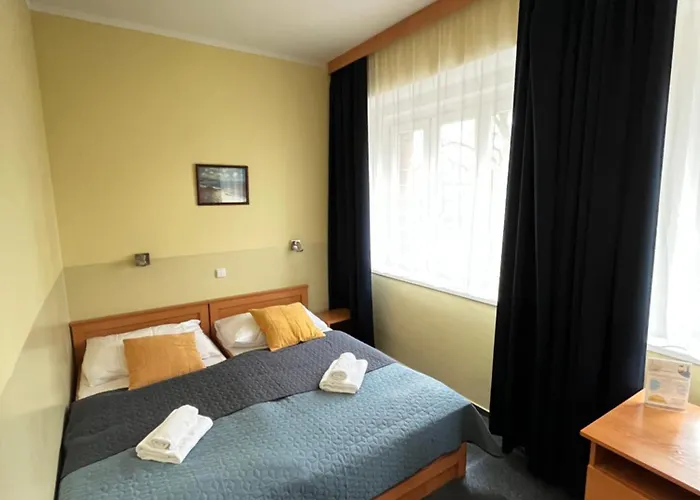 Hotell Parkhotel 3*